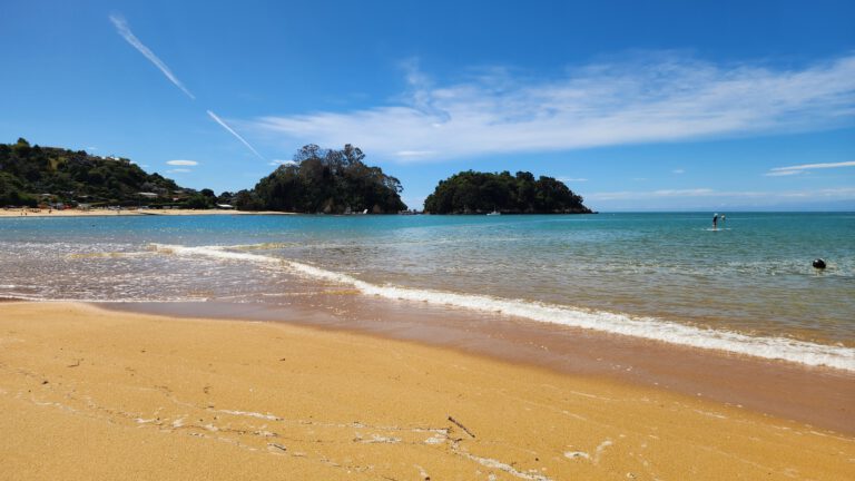 A guide to exploring the stunning Abel Tasman, New Zealand