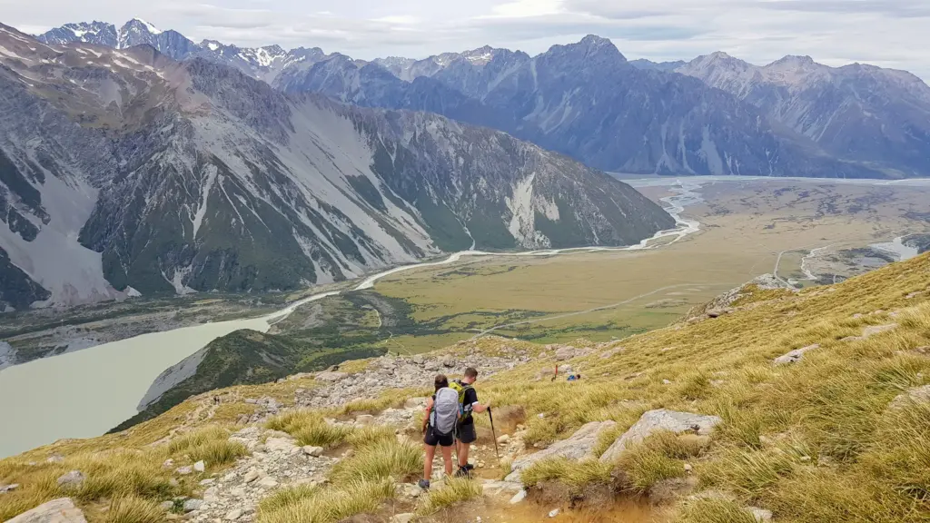 hikes in mount cook national park