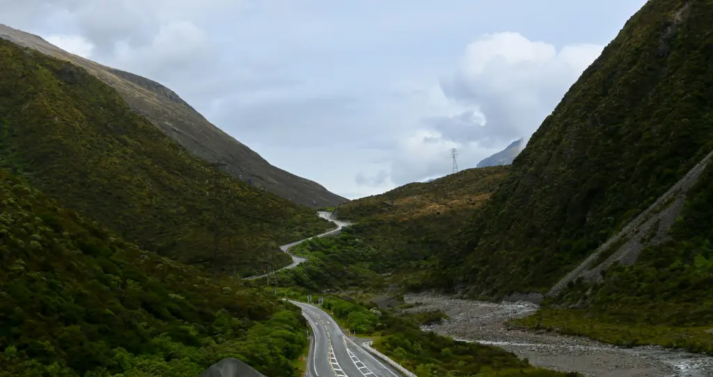 Great Alpine Highway, driving from Christchurch to the West Coast via Arthurs Pass